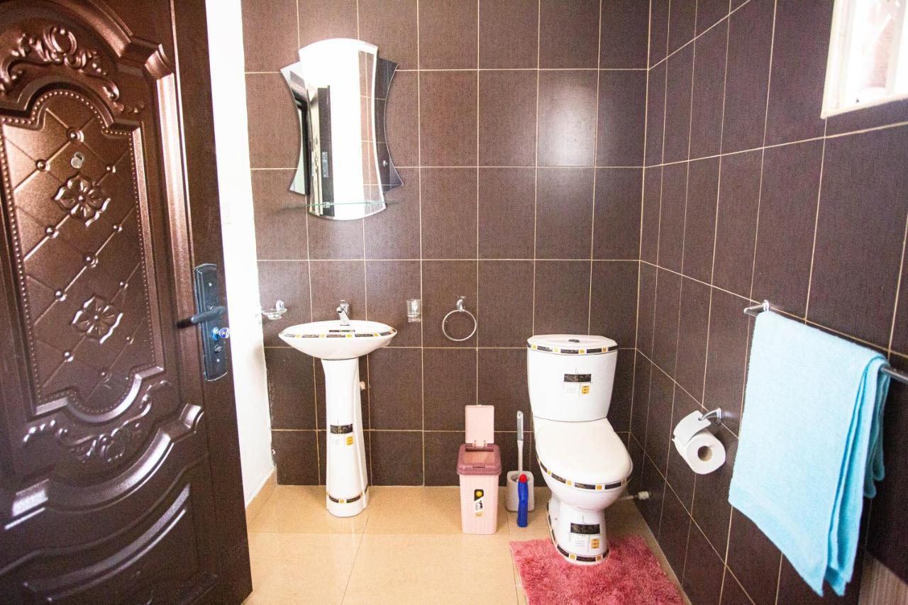 Accra Luxury Homes @ East Legon Экстерьер фото